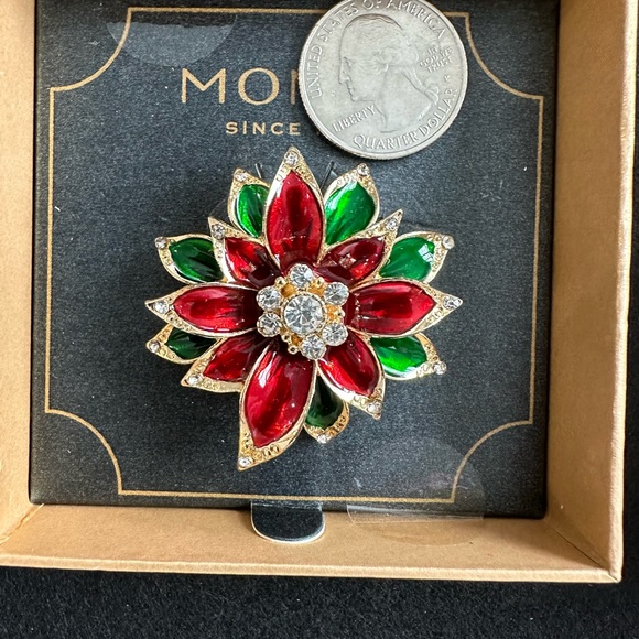 Monet Holiday Brooch Poinsettia New in Box - Picture 4 of 10